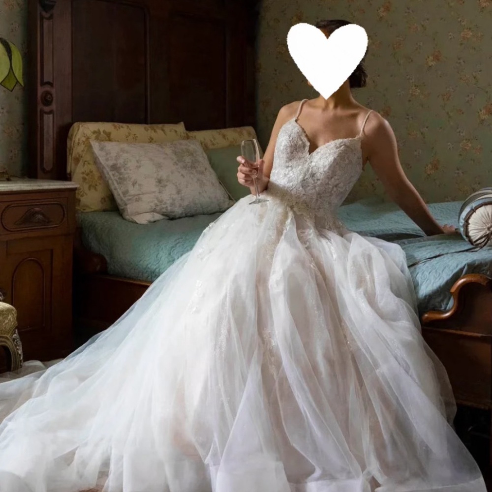 Stella York #6886 Wedding Gown